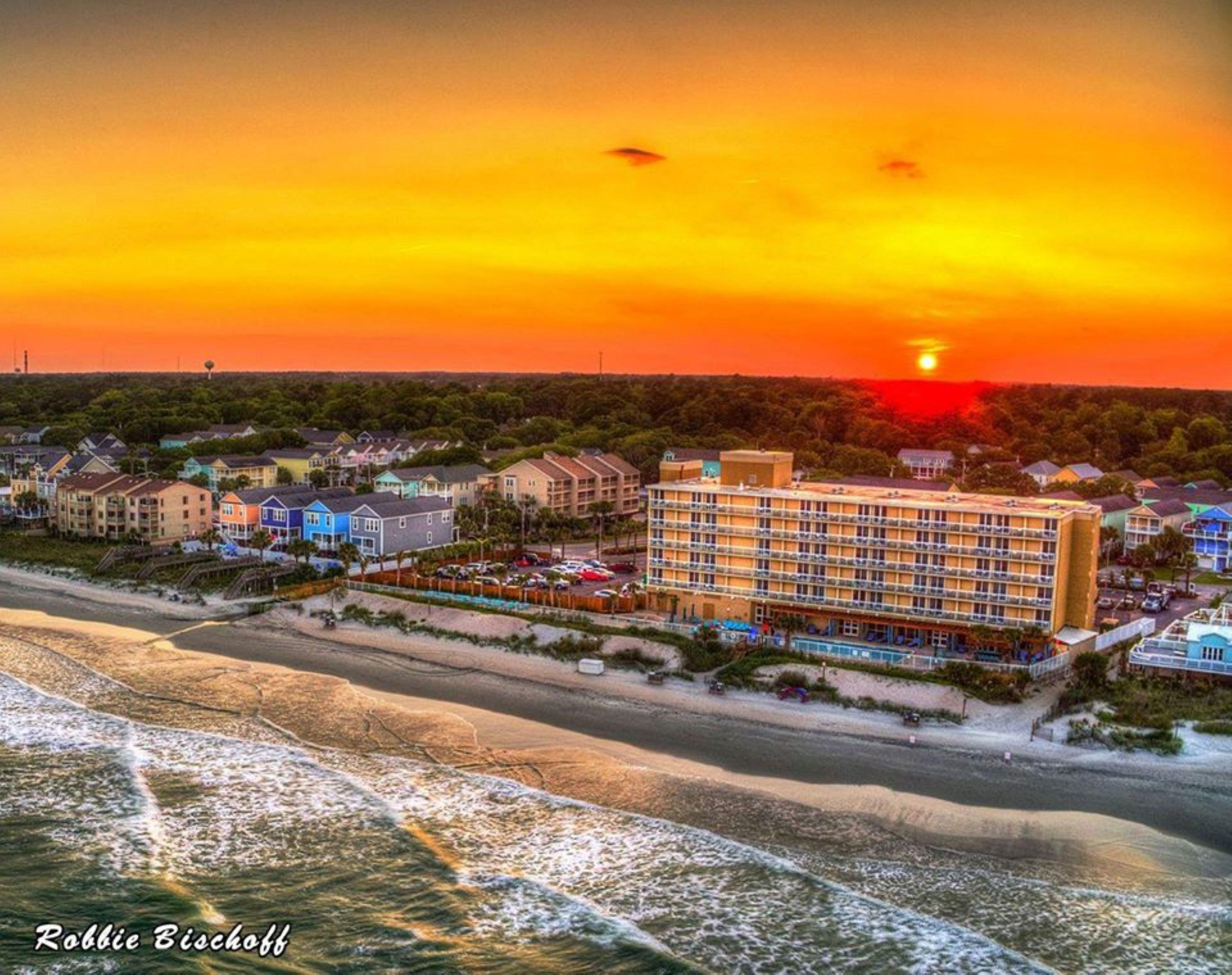 Holiday Inn Resort Oceanfront At Surfside Beach By Ihg Extérieur photo