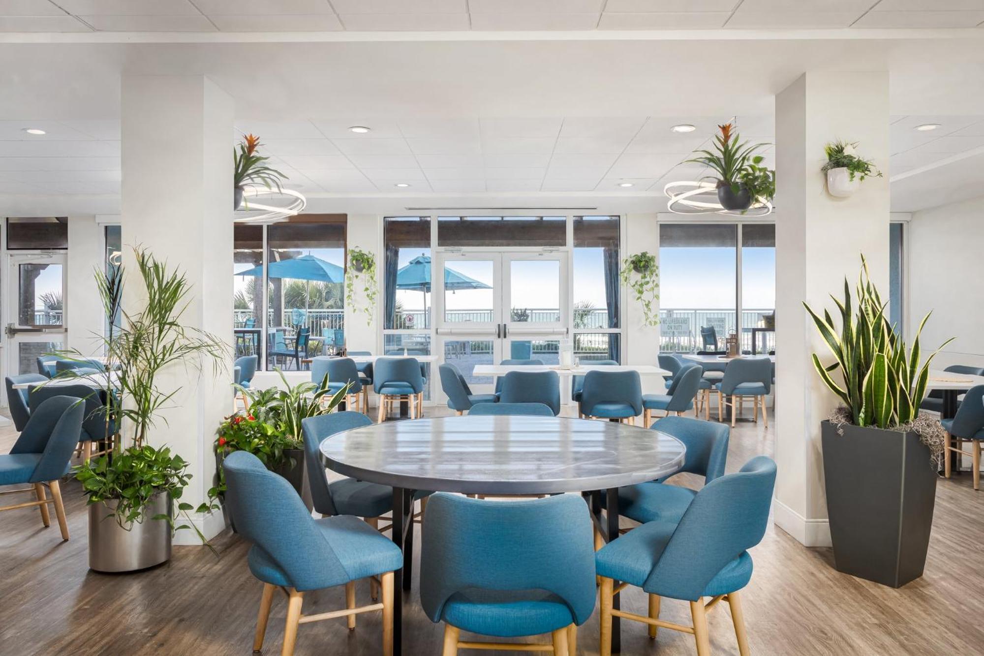 Holiday Inn Resort Oceanfront At Surfside Beach By Ihg Extérieur photo